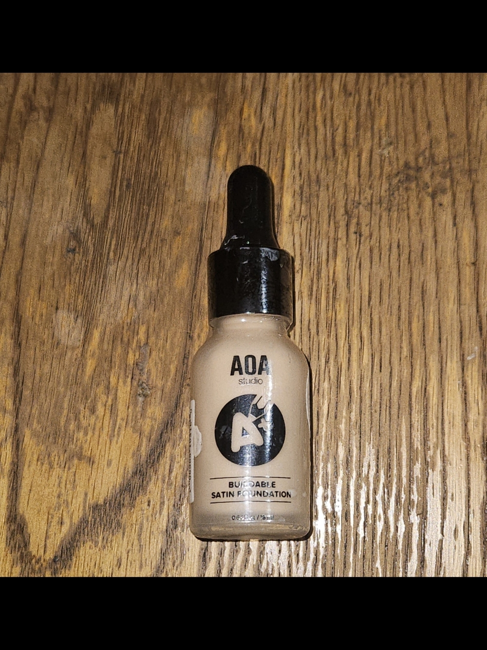 AOA Studio Buildable Satin Foundation In Fair Ivory BNIB